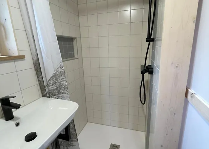 Camping De Merel - Tussen De Wilgen De Vecht